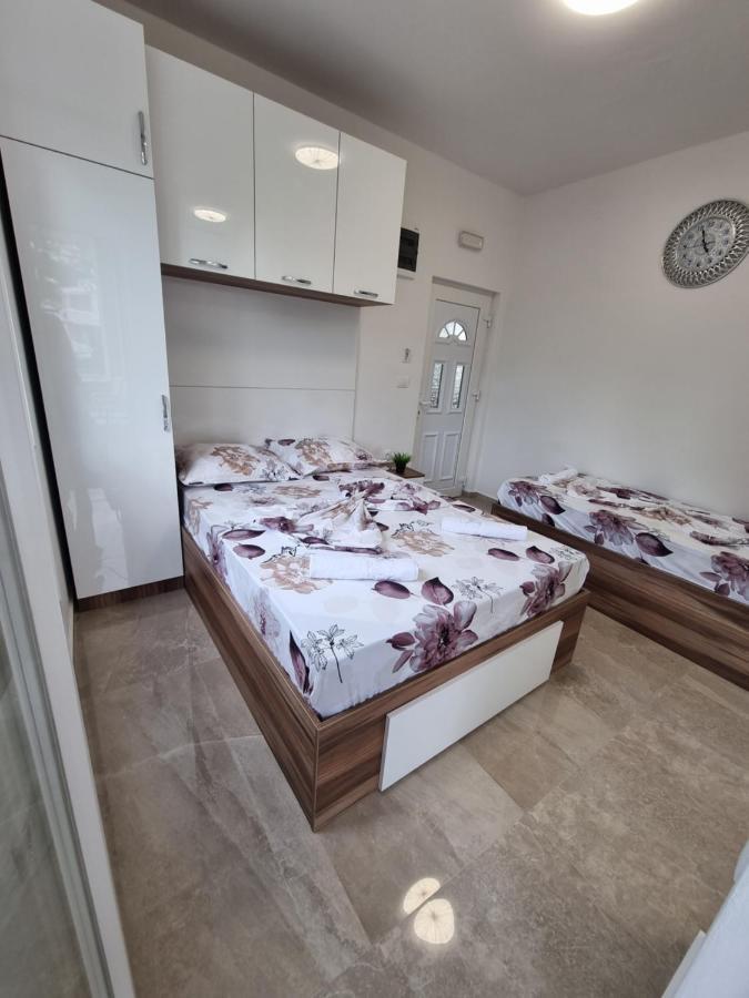 Ebra Lux Apartmani Добра-Вода Экстерьер фото