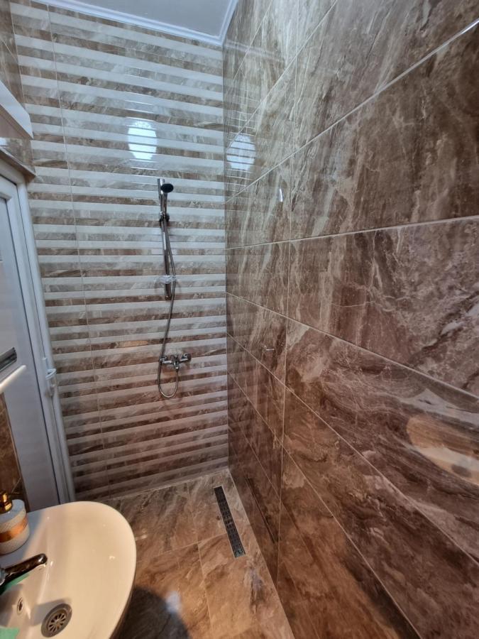 Ebra Lux Apartmani Добра-Вода Экстерьер фото