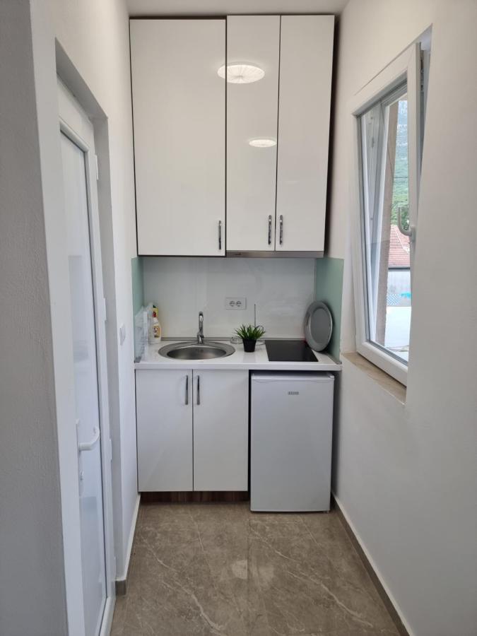Ebra Lux Apartmani Добра-Вода Экстерьер фото
