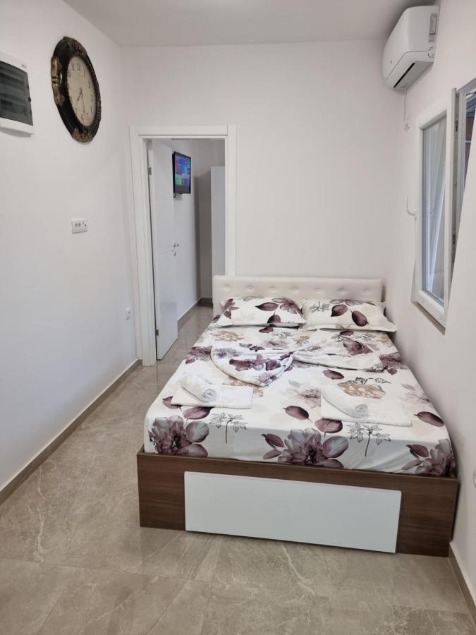 Ebra Lux Apartmani Добра-Вода Экстерьер фото