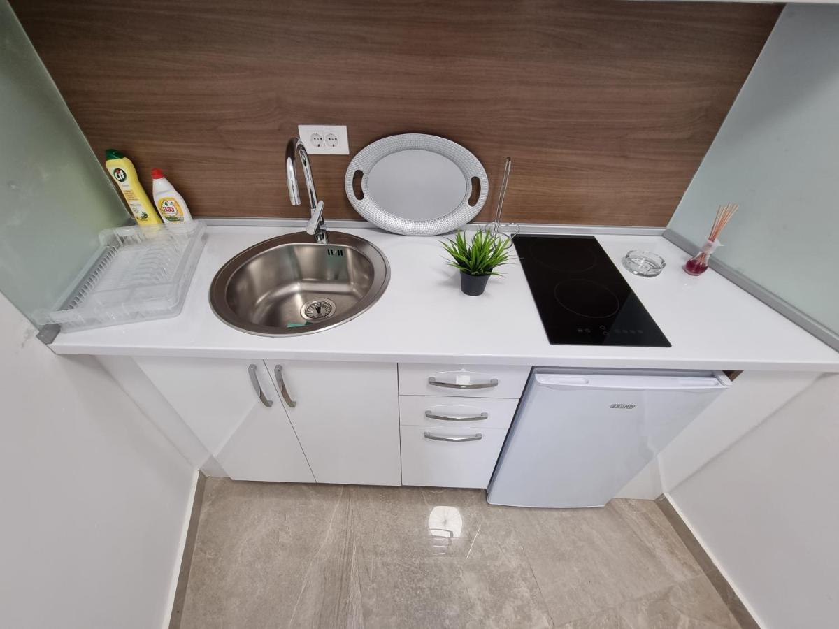 Ebra Lux Apartmani Добра-Вода Экстерьер фото