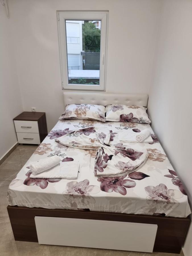 Ebra Lux Apartmani Добра-Вода Экстерьер фото