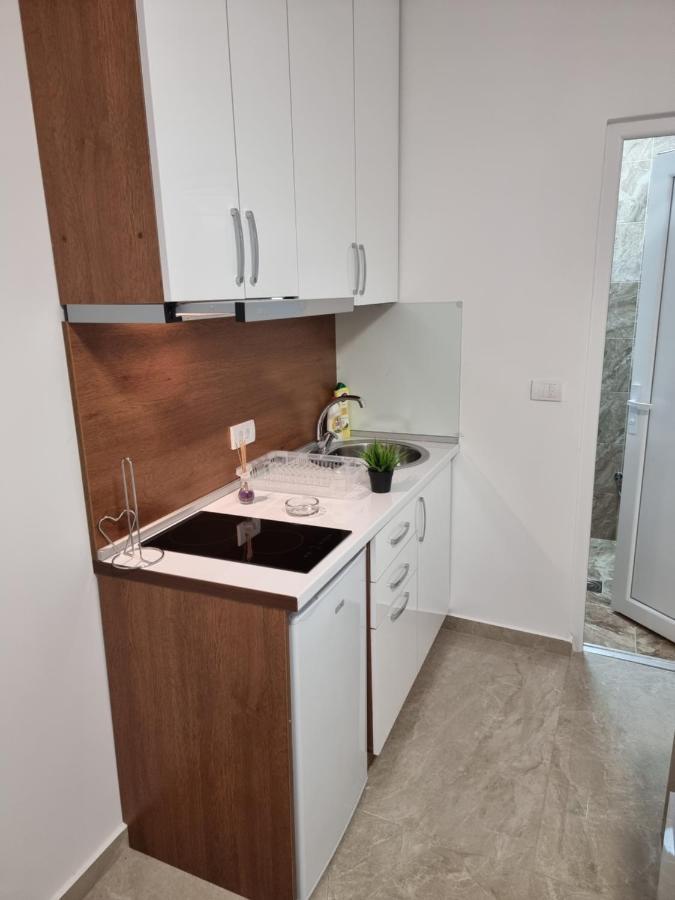 Ebra Lux Apartmani Добра-Вода Экстерьер фото