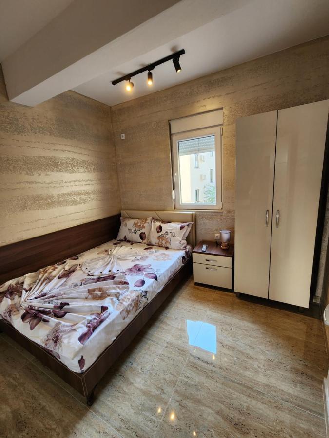 Ebra Lux Apartmani Добра-Вода Экстерьер фото