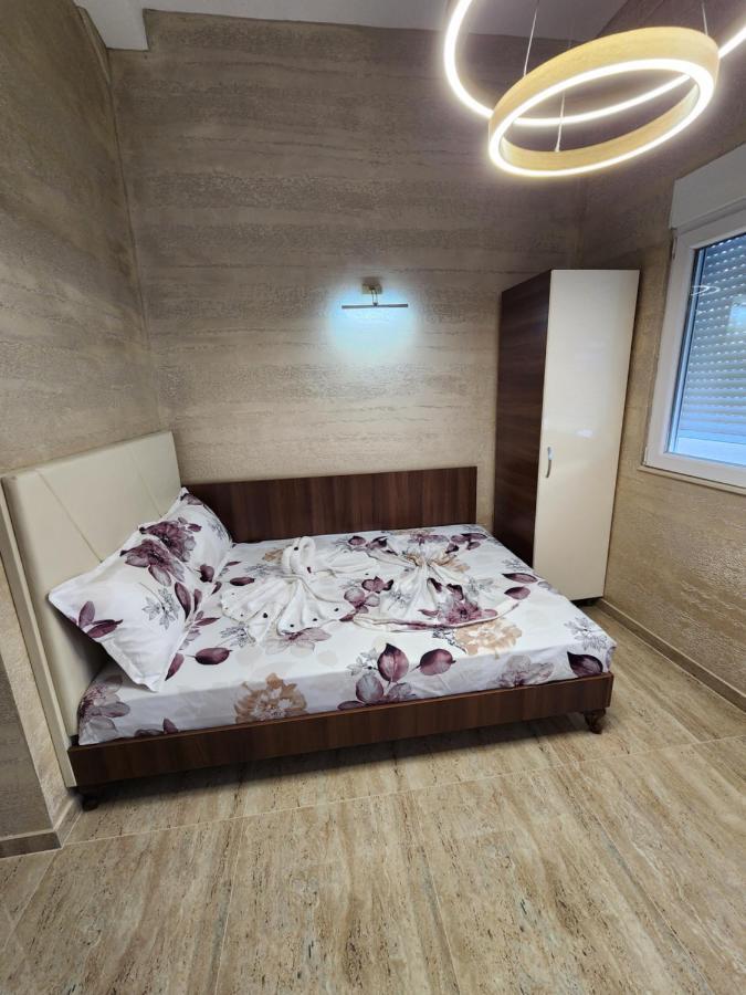 Ebra Lux Apartmani Добра-Вода Экстерьер фото