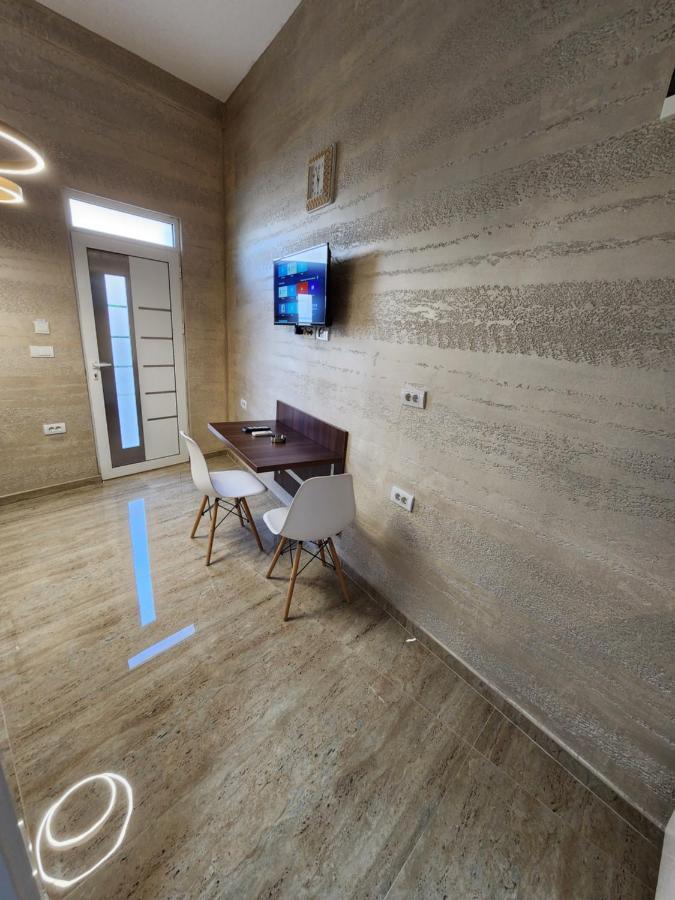 Ebra Lux Apartmani Добра-Вода Экстерьер фото